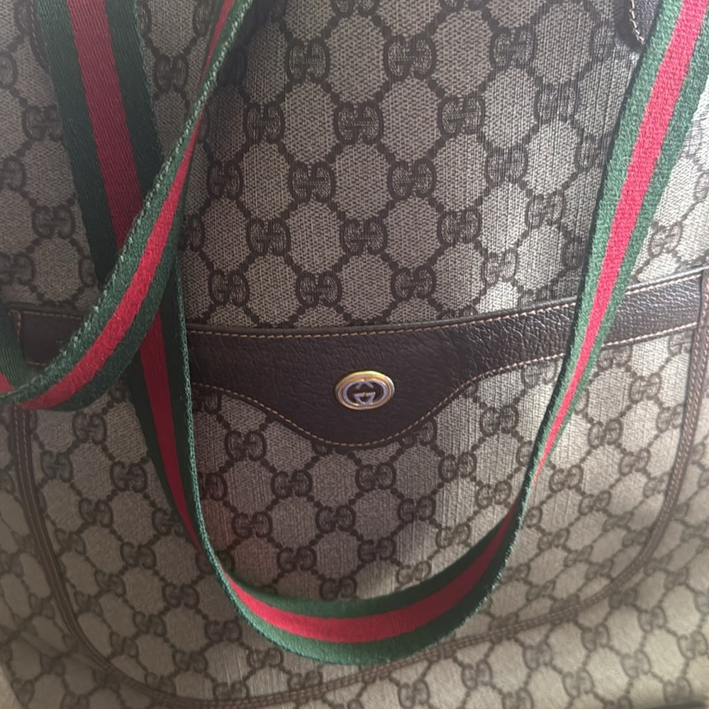 2 Gucci Vintage GG Horsebit Playing Cards with COA & Bag Charm - Picture 12 of 17